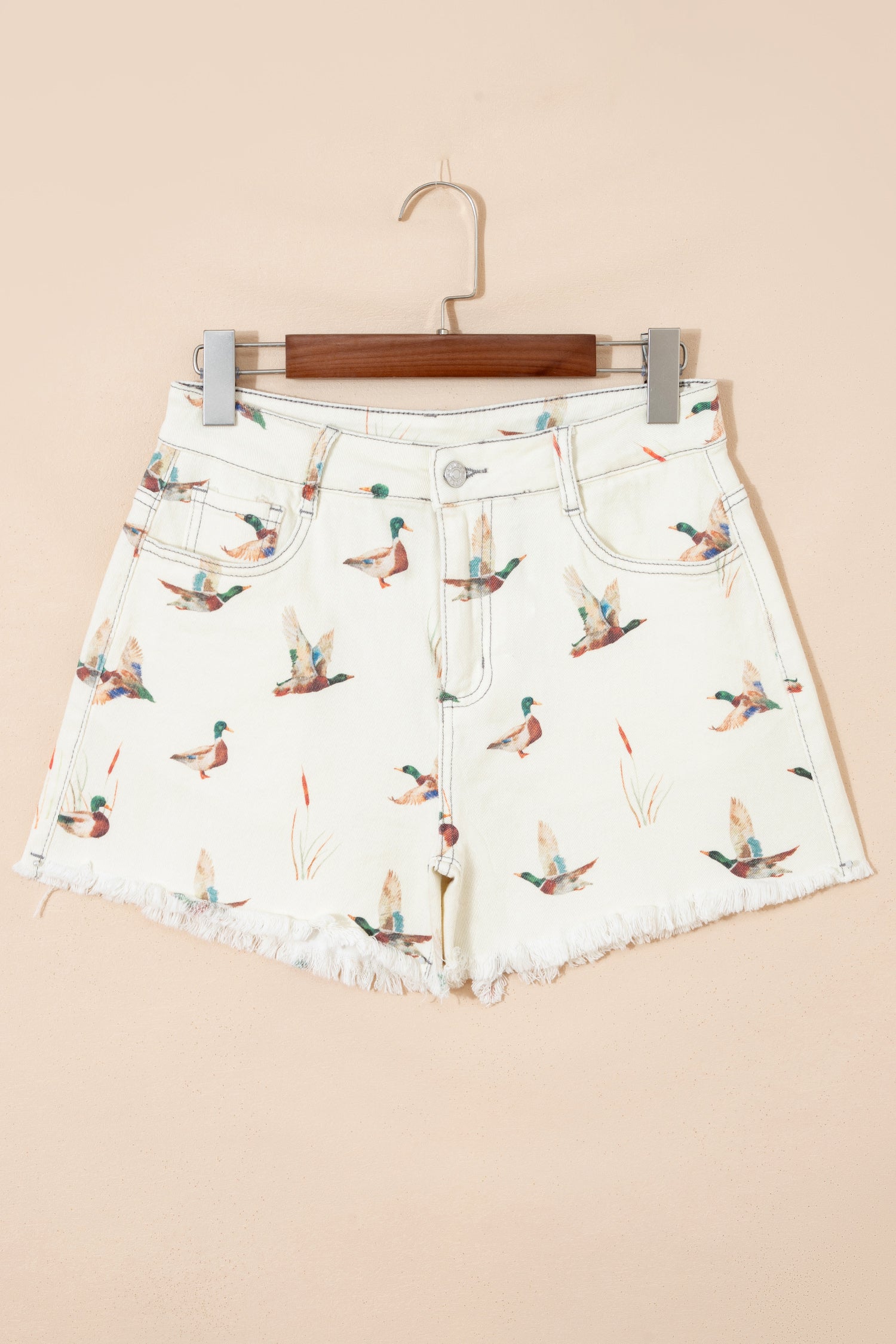 Duck Print High Waist Frayed Hem Denim Shorts – Beige