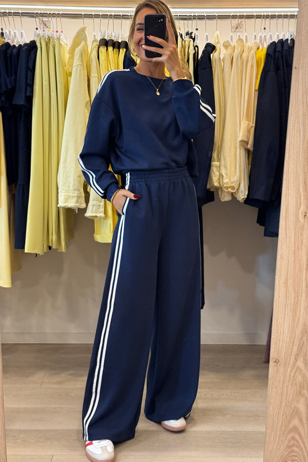 Varsity Striped Detail Crewneck Pullover Elastic Sweatpants 2pcs Co-ord eAura
