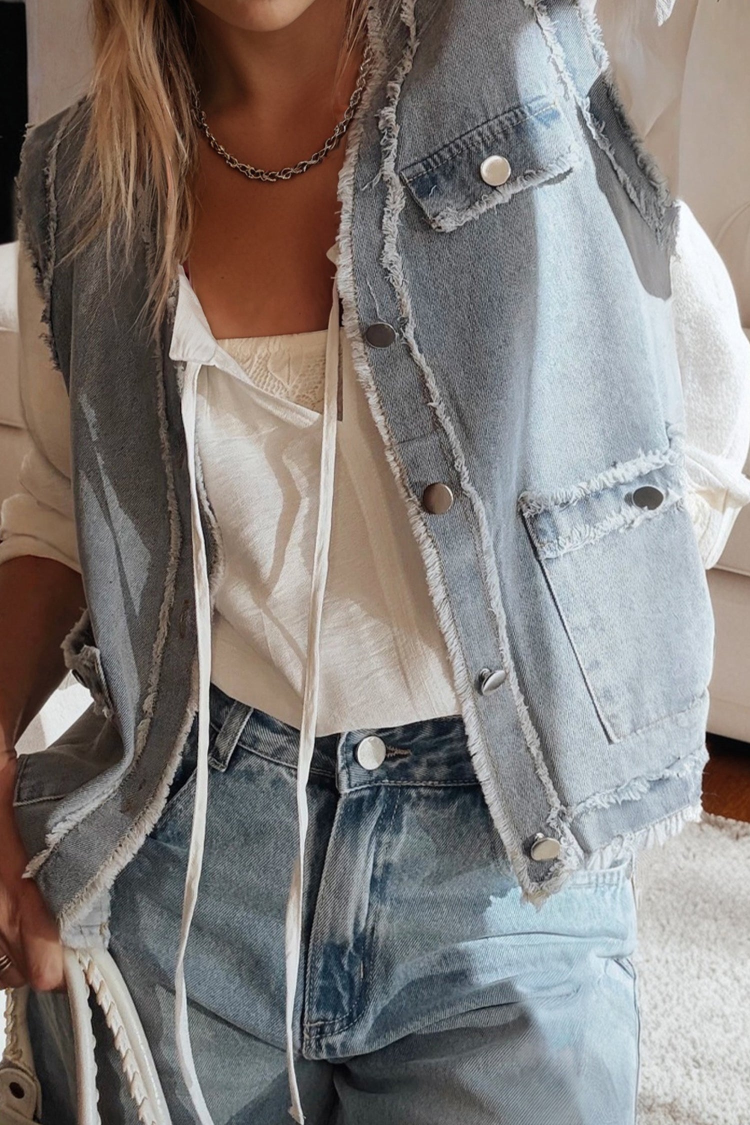 Frayed Edge Flap Pockets Denim Vest Jacket - eAura