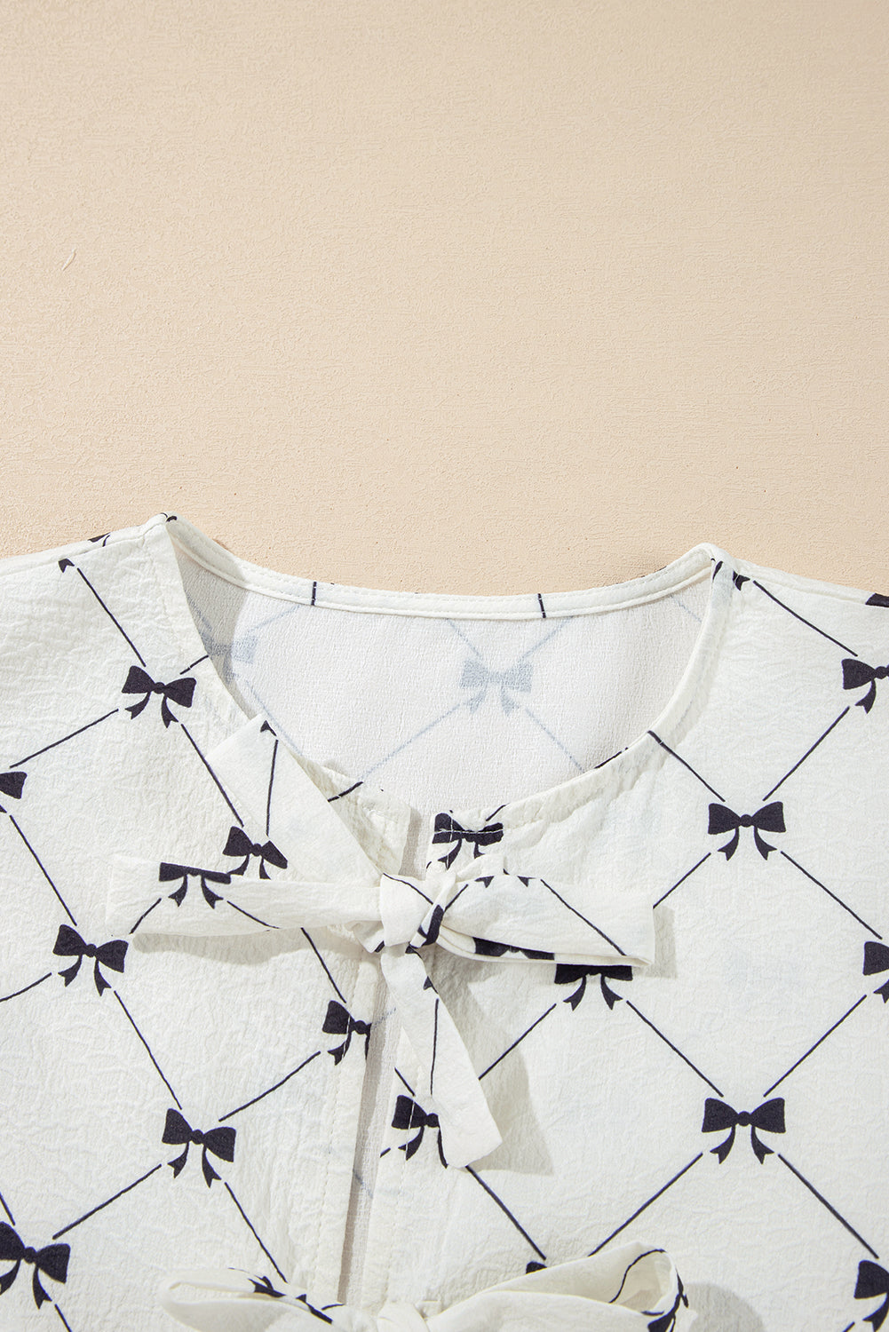 White Bowknot Print Front Knots Bubble Sleeve Blouse eAura
