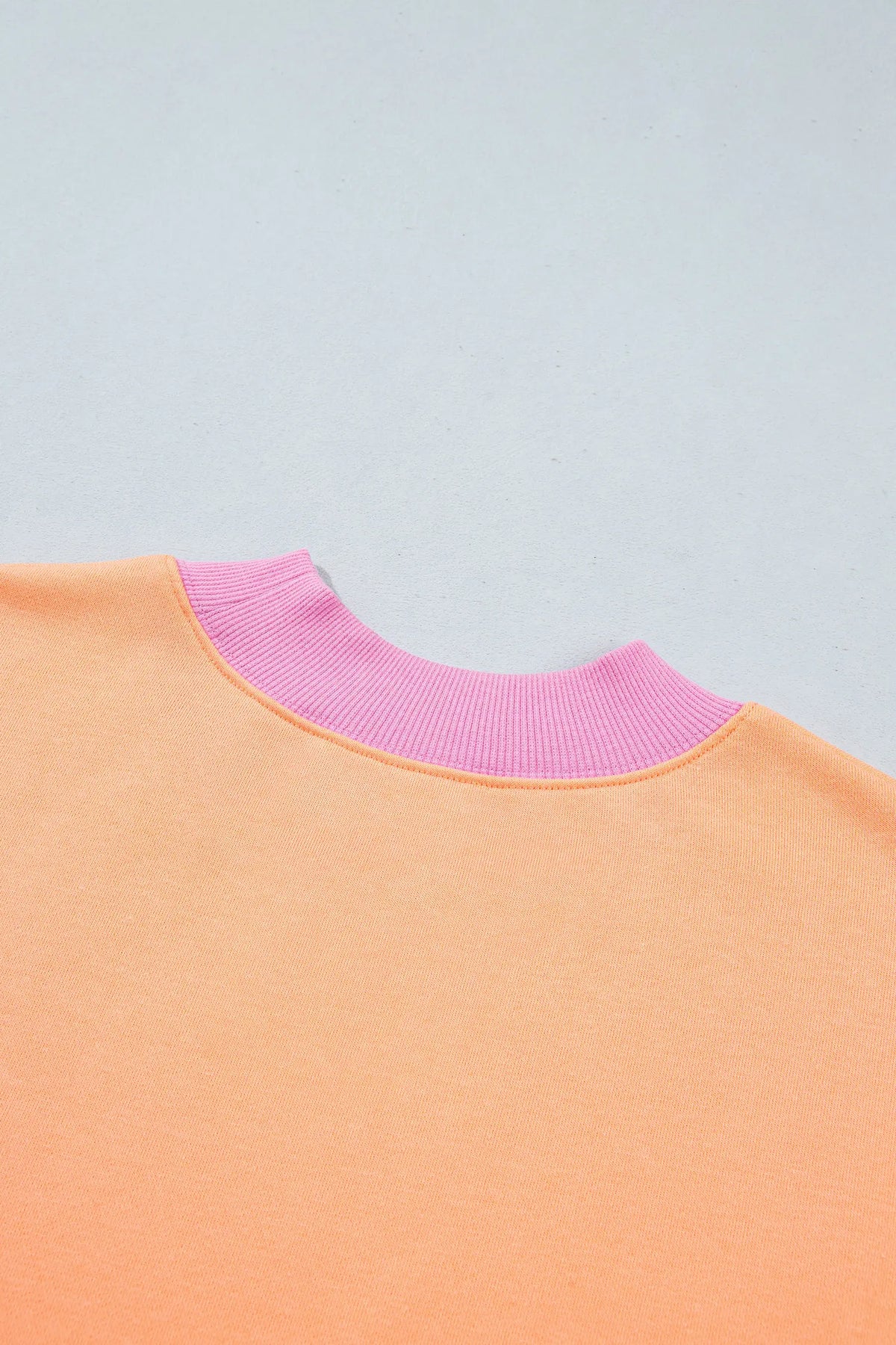 Colourblock Trim Crewneck Long Sleeve Pullover Sweatshirt – Pink