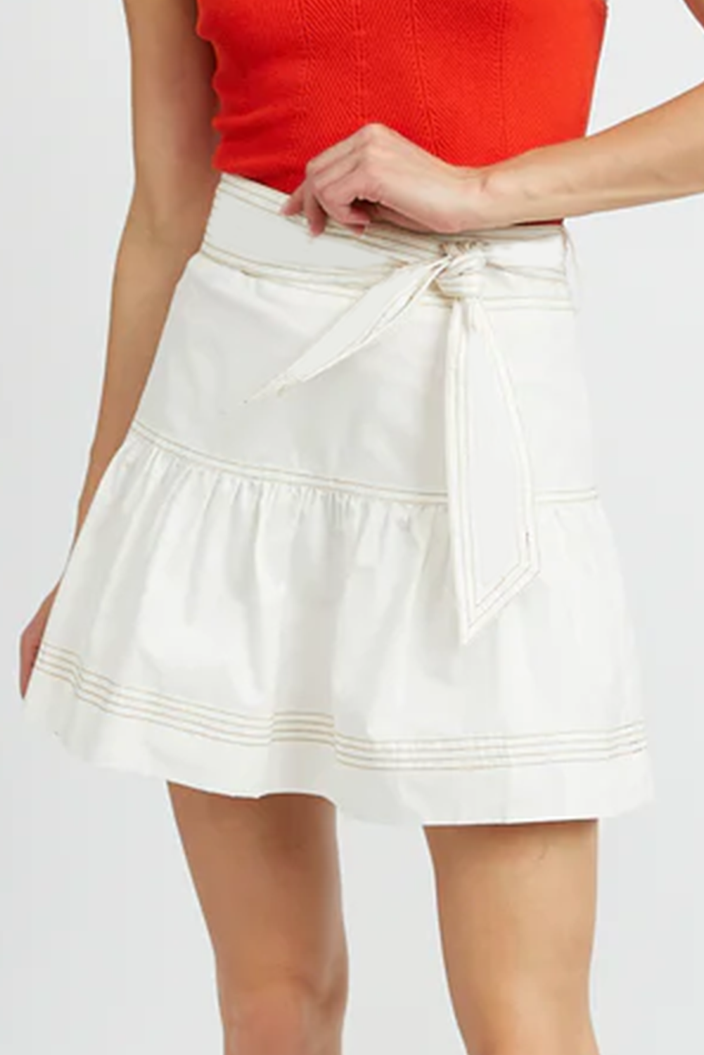 White Contrast Stitching Trim Knotted High Waist A-Line Mini Skirt eAura