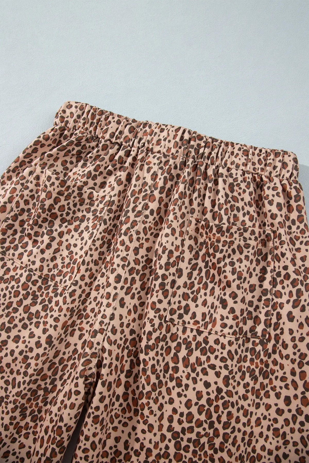 Leopard Print Drawstring Waist Patch Pockets Pants – Khaki
