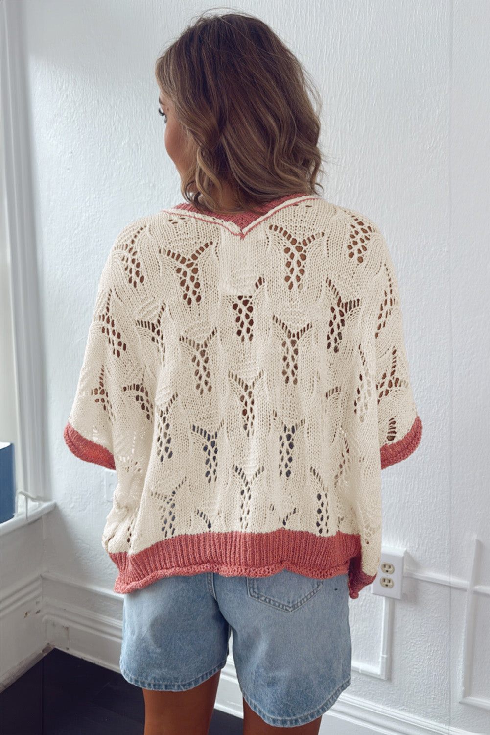 Embroidered Flowers Edge Hollowed Sweater eAura