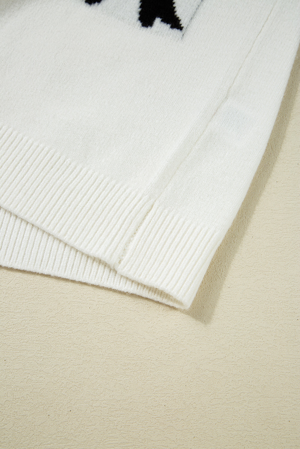 Bow Pattern Knit Short Sleeve White Sweater eAura