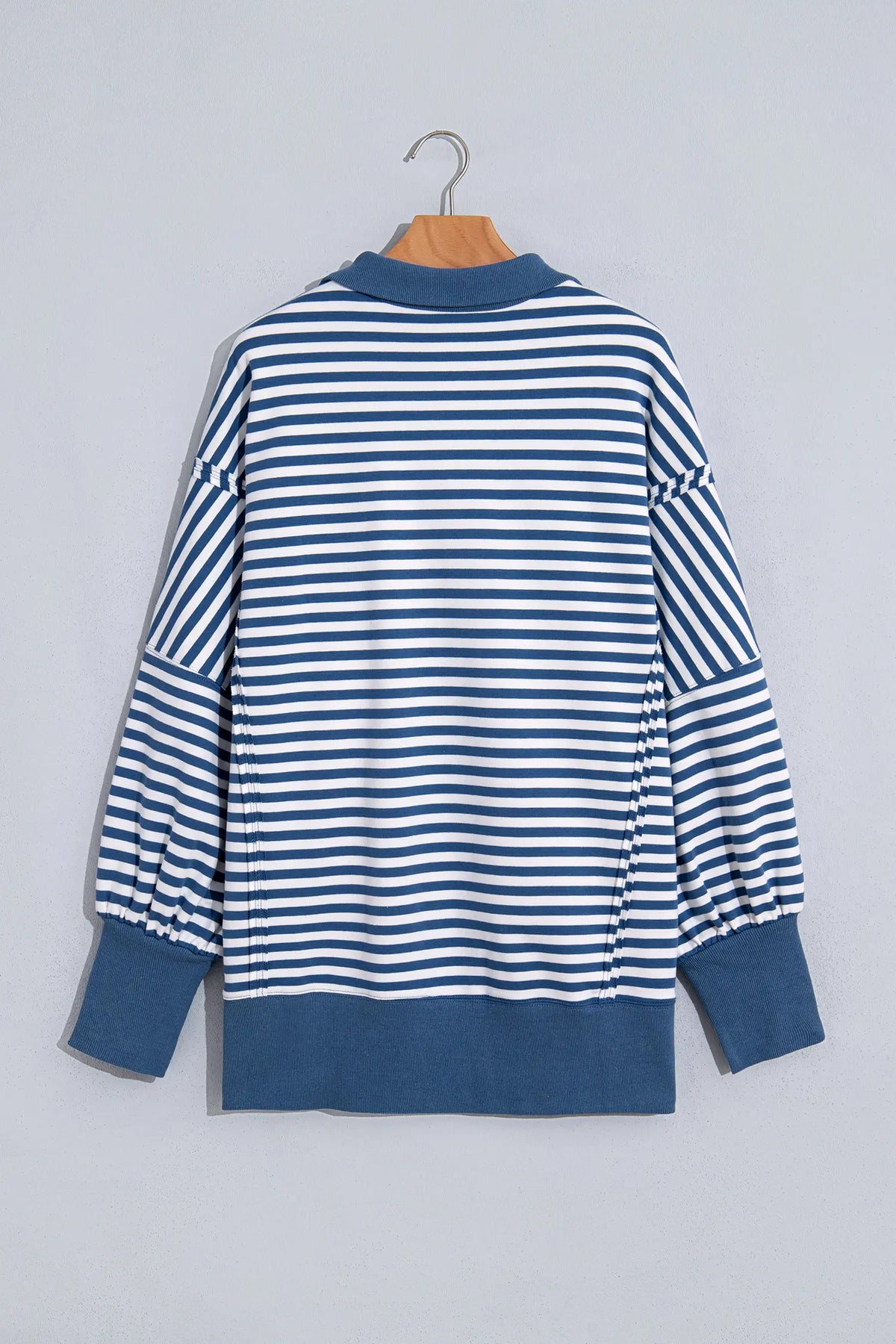 Colour Block Trim Raw Seam Split Hem Loose Pullover Sweatshirt – Blue Stripe