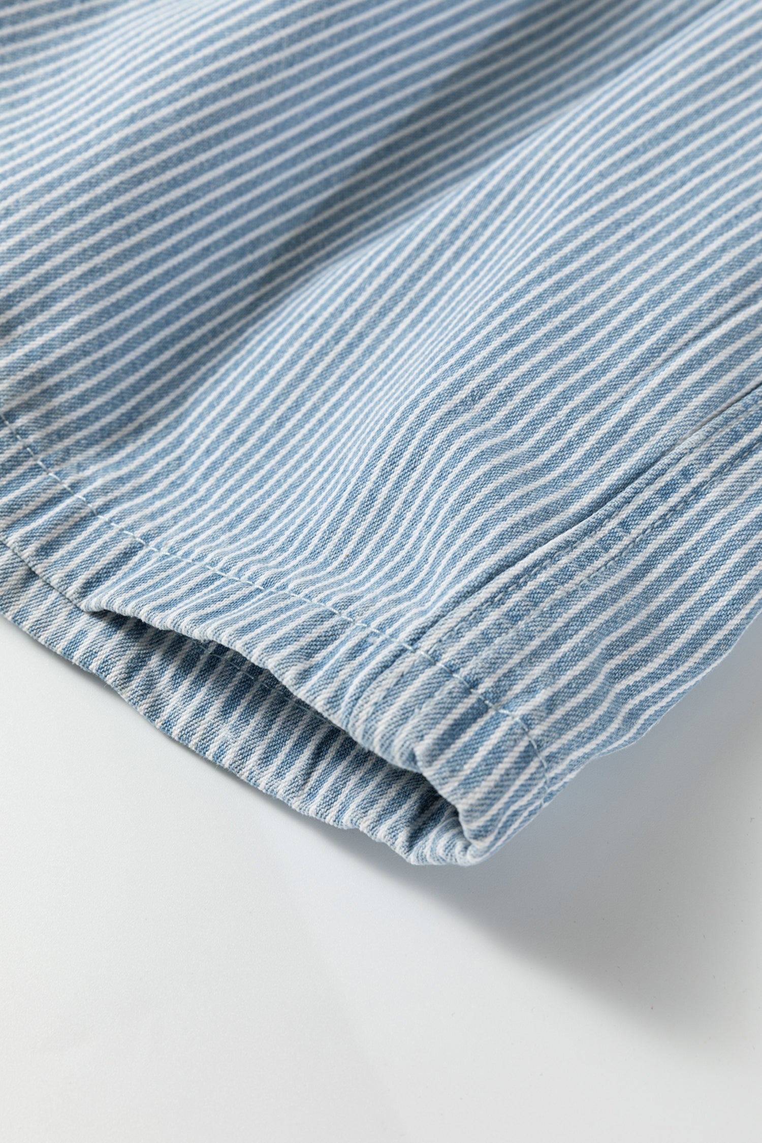 Drawstring Elastic Waist Casual Denim Shorts – Sky Blue Stripe