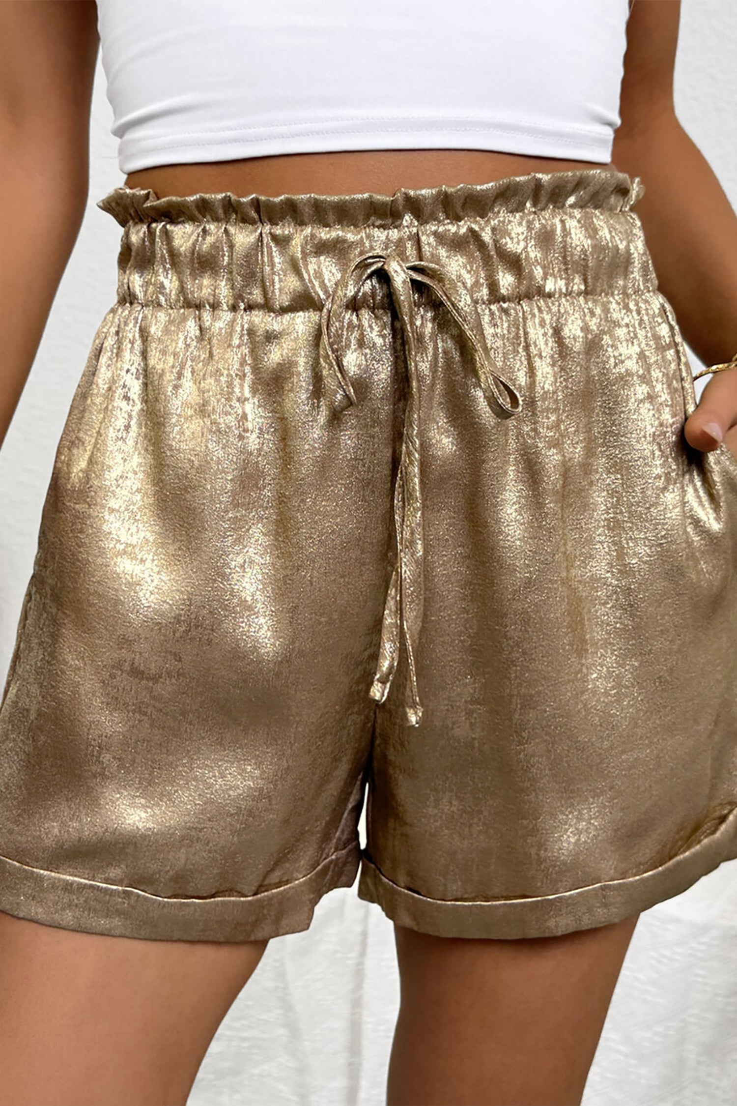 Metallic Luster Tie Elastic Waist Cuffed Hem Shorts – Gold