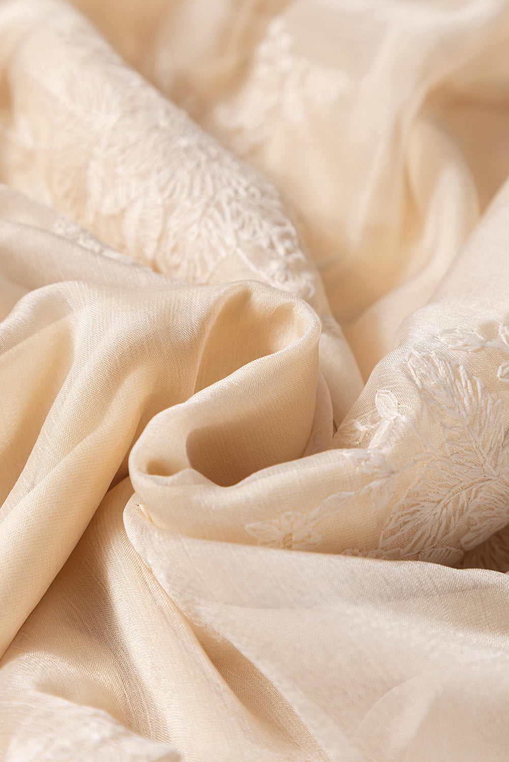 Embroidered Mesh Overlay Flowy Maxi Skirt - eAura