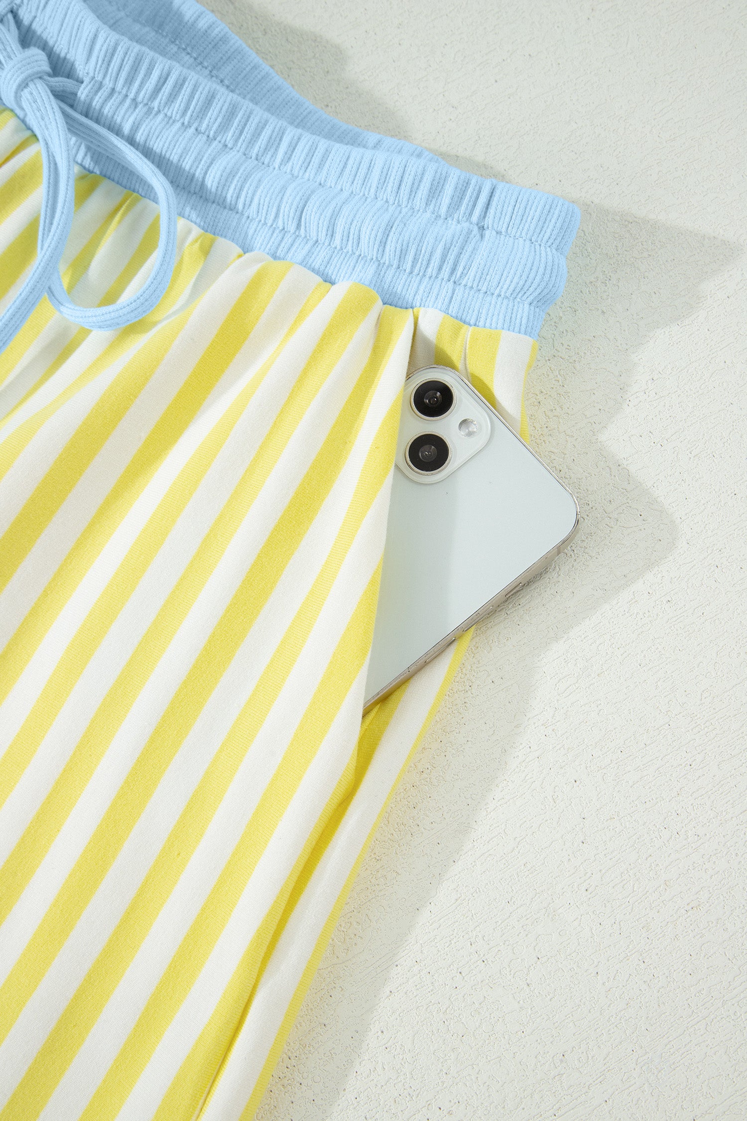Colorblock Trim V Neck Tee Drawstring Elastic Waist Short Set – Yellow Stripe