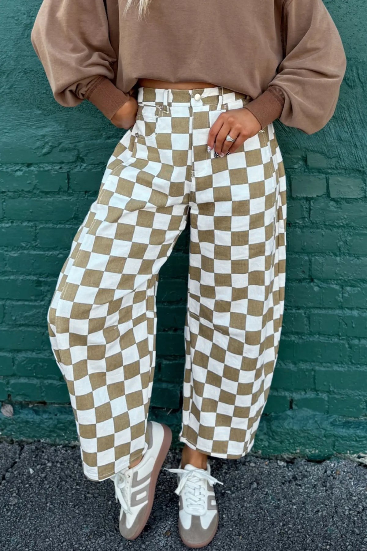 Checkered Print Denim Barrel Pants – White