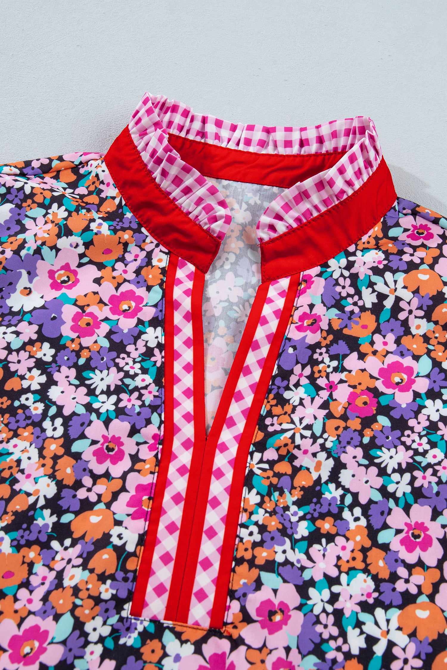 Ditsy Floral Print Plaid Colorblock Trim V Neck Blouse – Purple