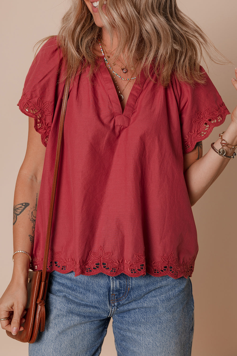 Red Dahlia Floral Embroidered Scallop Trim Short Sleeve V Neck Blouse eAura