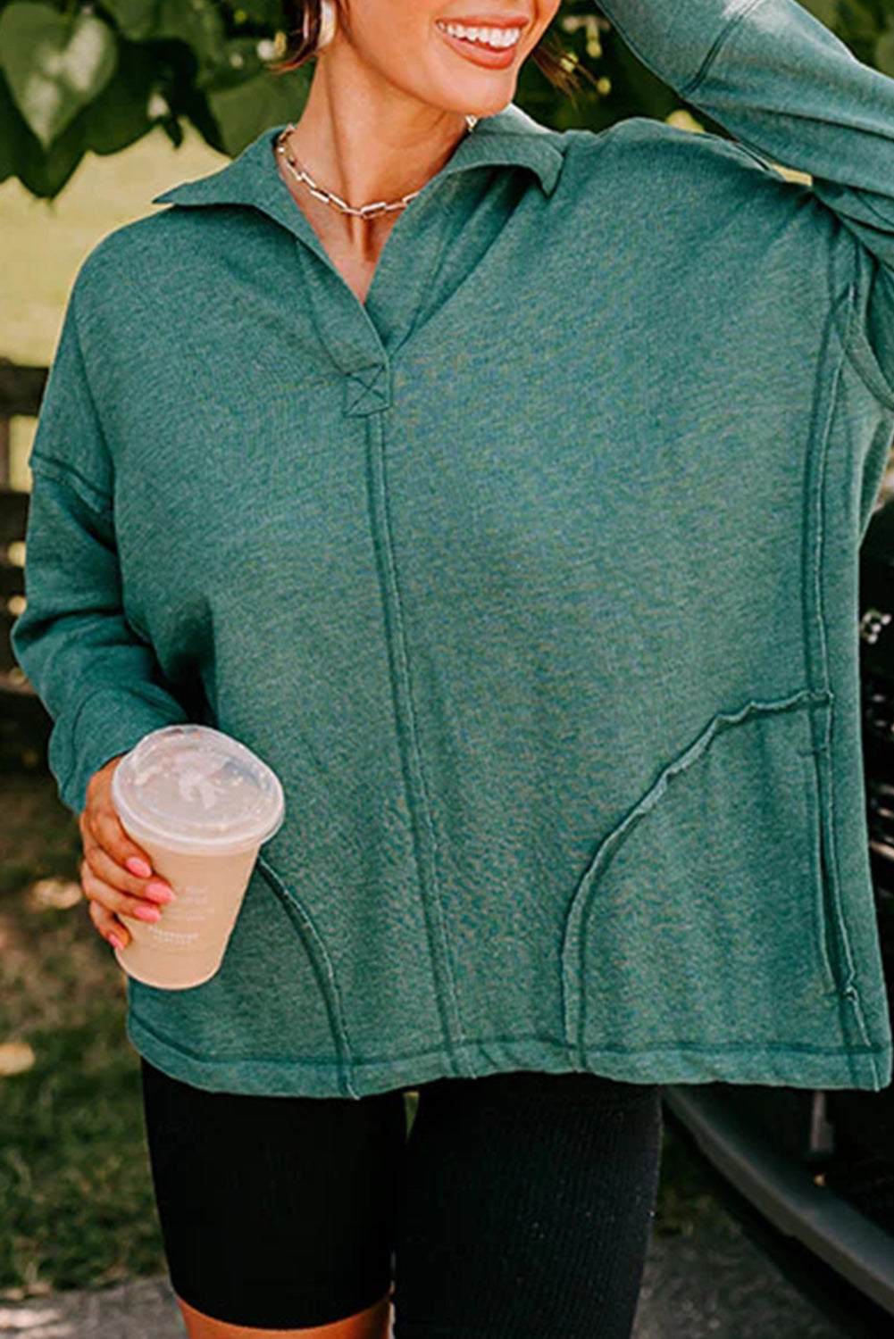 Evergreen Exposed Seam Collared Pocketed Loose Sweatshirt eAura