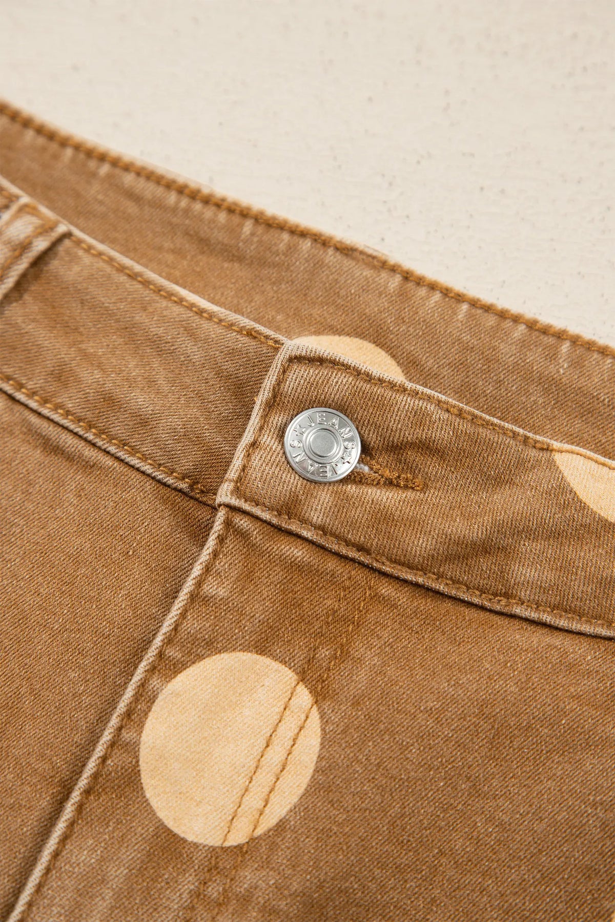 Polka Dot Ankle-Length Metal Button Casual Jeans – Brown