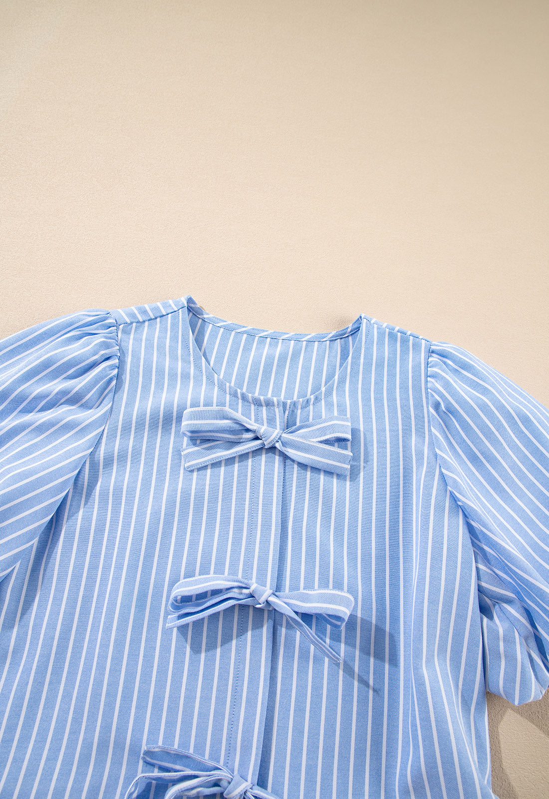 Sky Blue Striped Bowknot Detail Puffy Sleeve Top and Shorts 2Pcs Set eAura