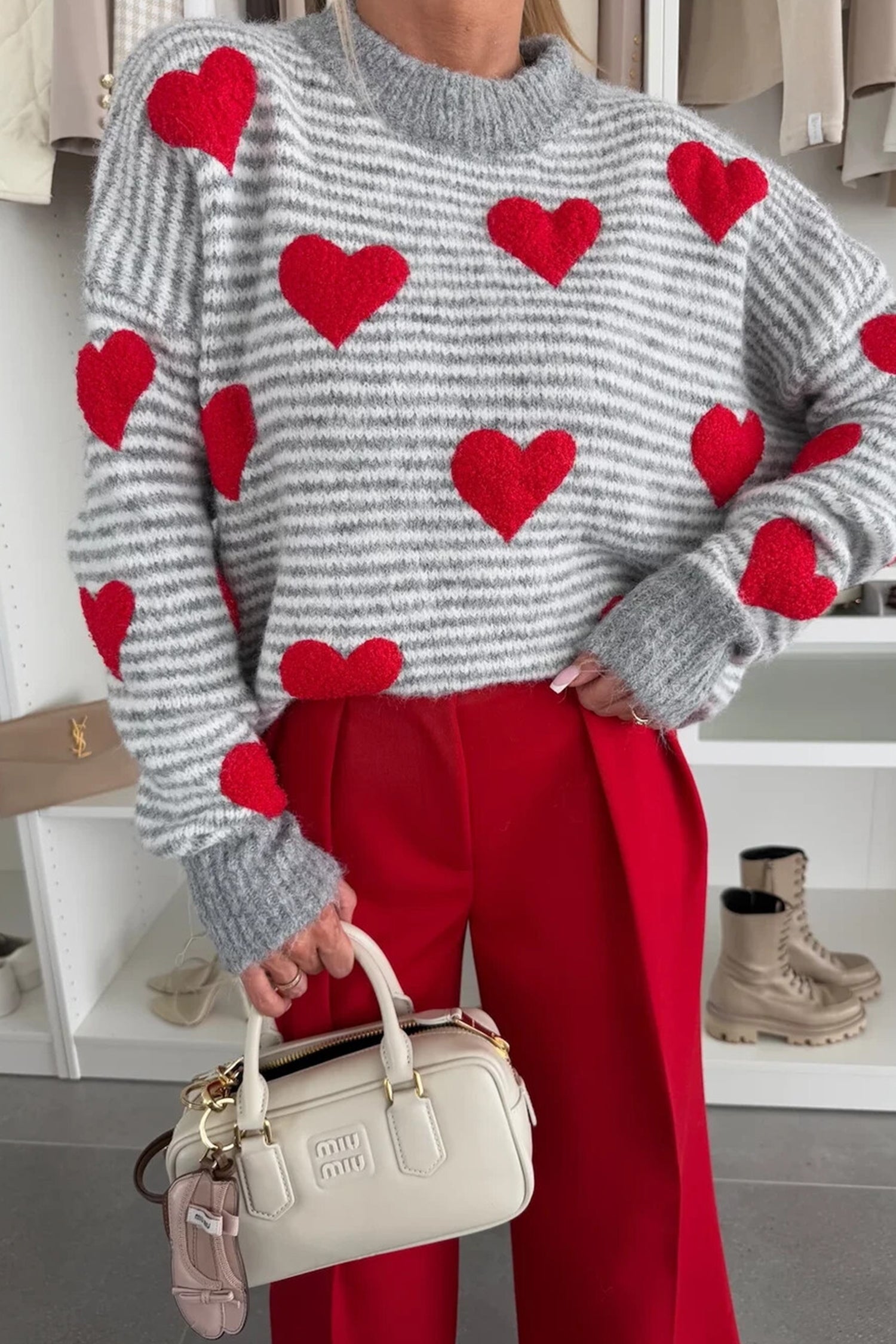 Stripe Contrast Heart Pattern Valentine Knit Sweater - Grey / S - Sweaters & Cardigans/Sweaters