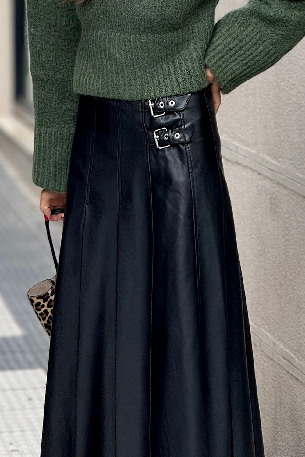 Black Faux Leather Retro Buckle Detail Pleated Flared Midi Skirt eAura