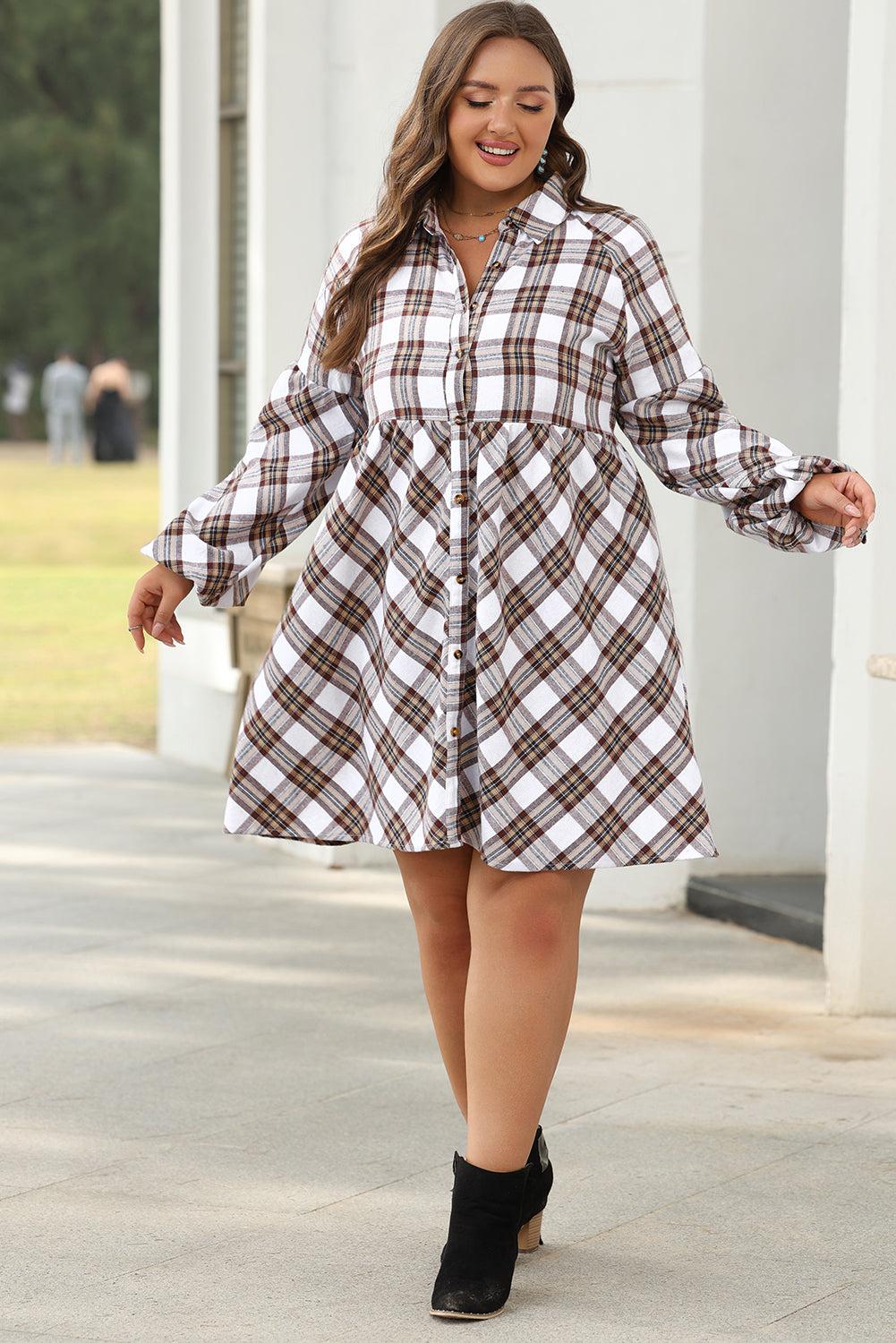 White Plaid Bubble Sleeve Flowy Shirt Dress eAura