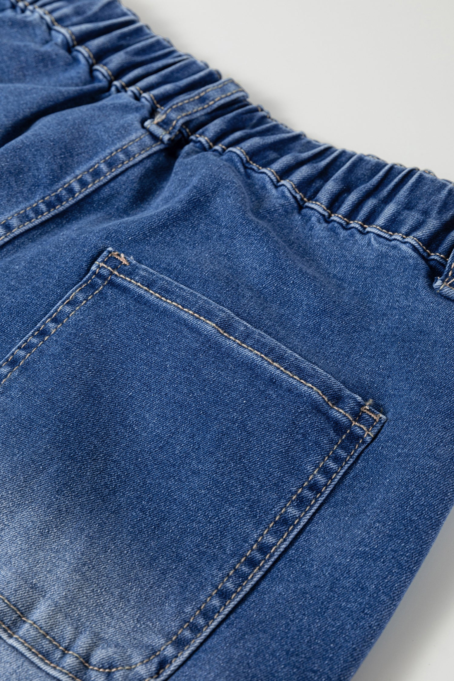 4 Buttons Front Tapered Casual Loose Fit Jeans – Blue