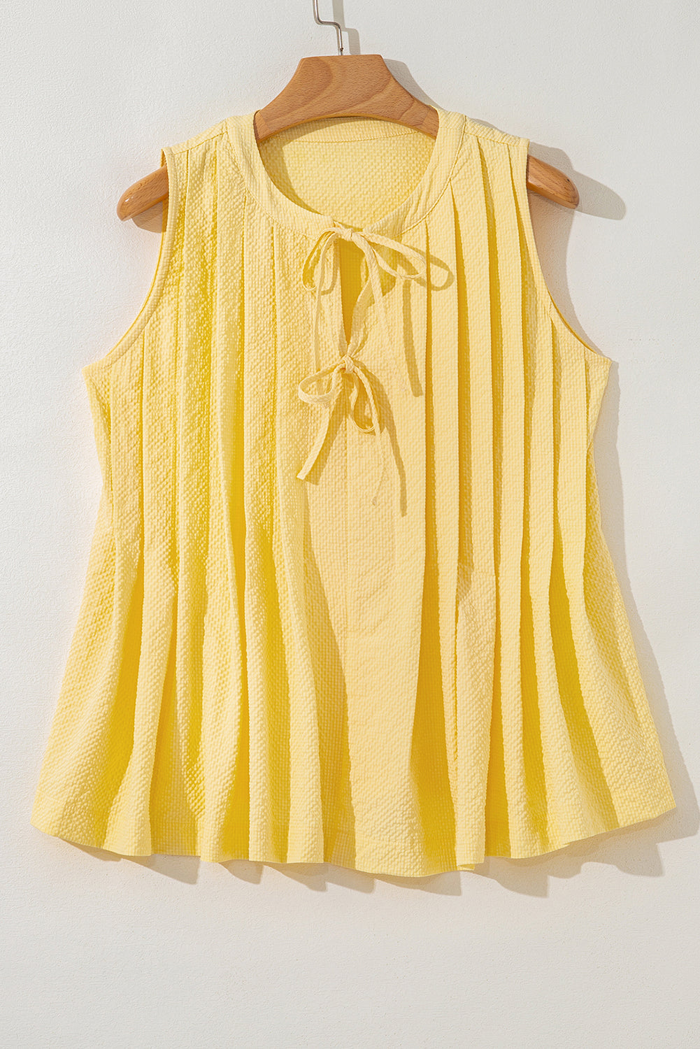 Yellow Cream Bow Tie Notched Neck Pleated Sleeveless Top eAura