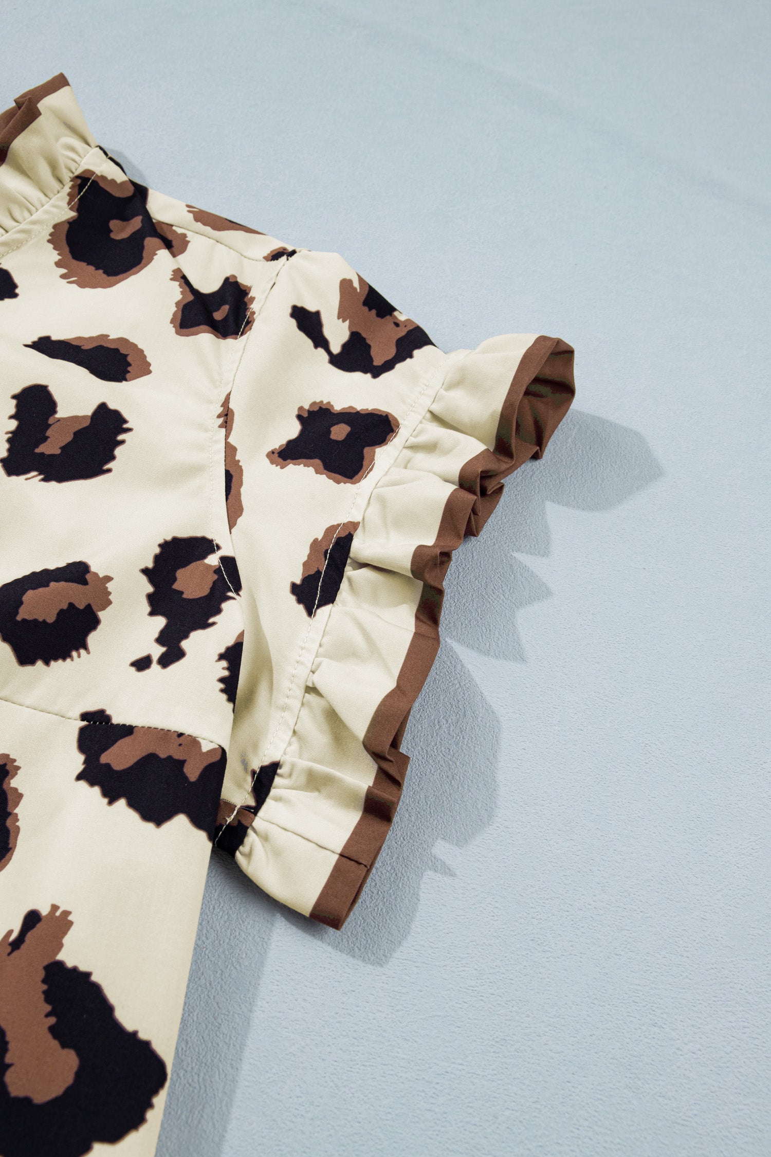 Plus Size Leopard Print Frilled Color Block Trim Button Down Short Sleeve Blouse – Khaki