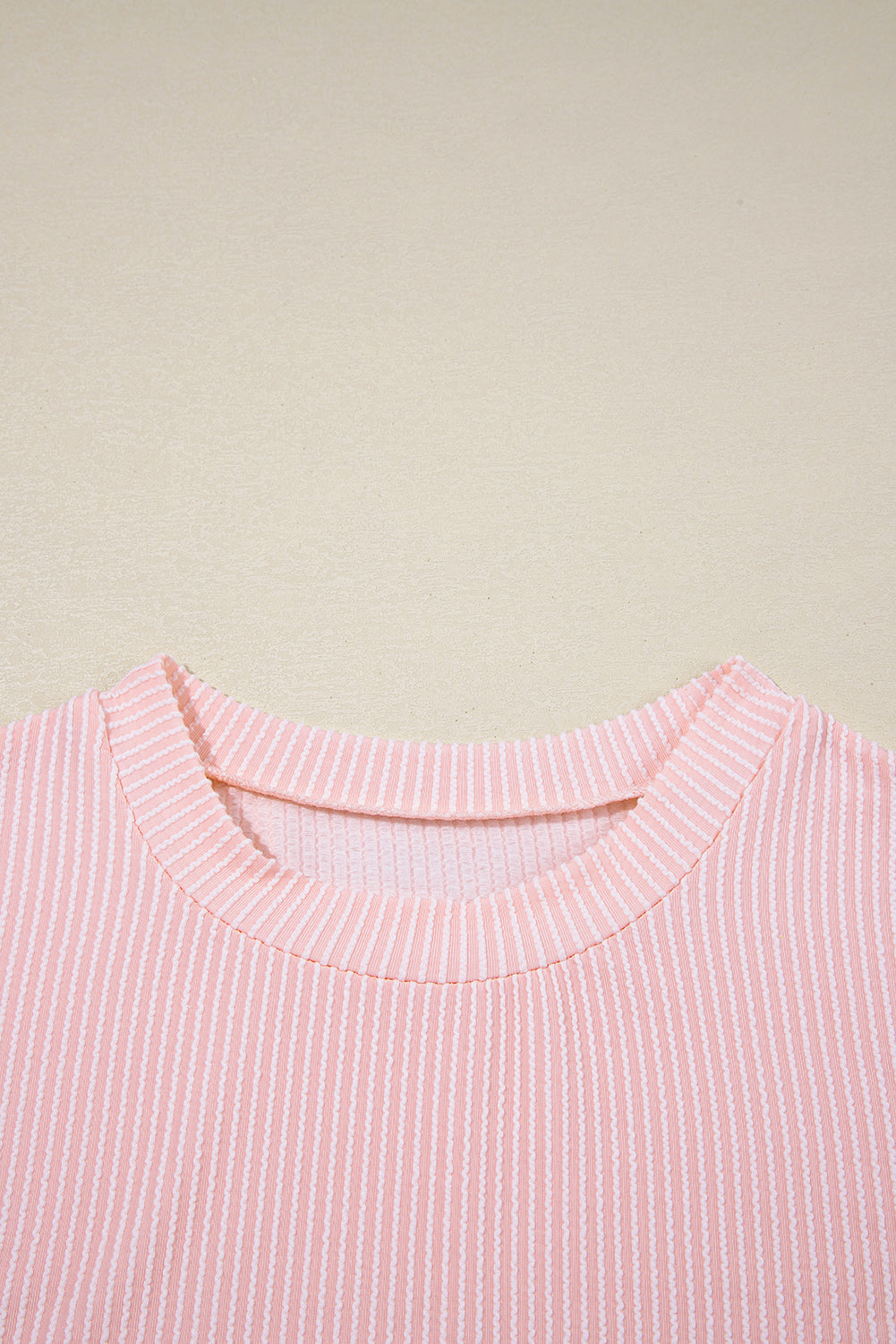 Ribbed Knit Colour Block Pocketed Crew Neck T Shirt eAura