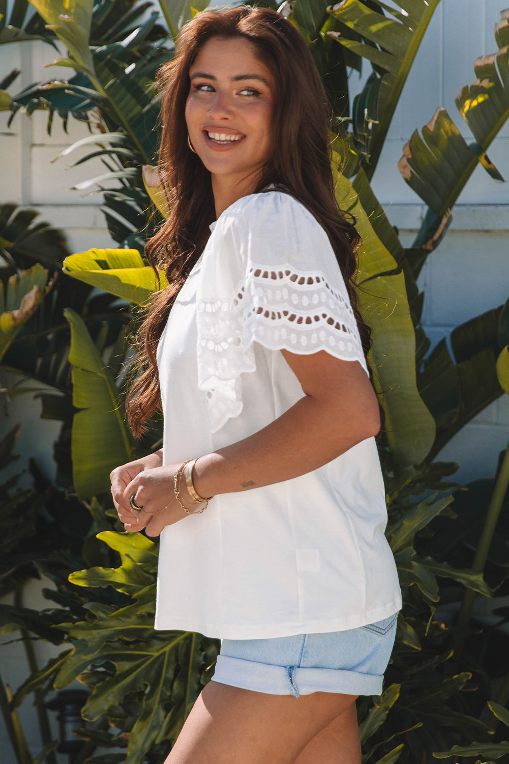White Hollow Out Embroidered Short Sleeve O Neck Top eAura