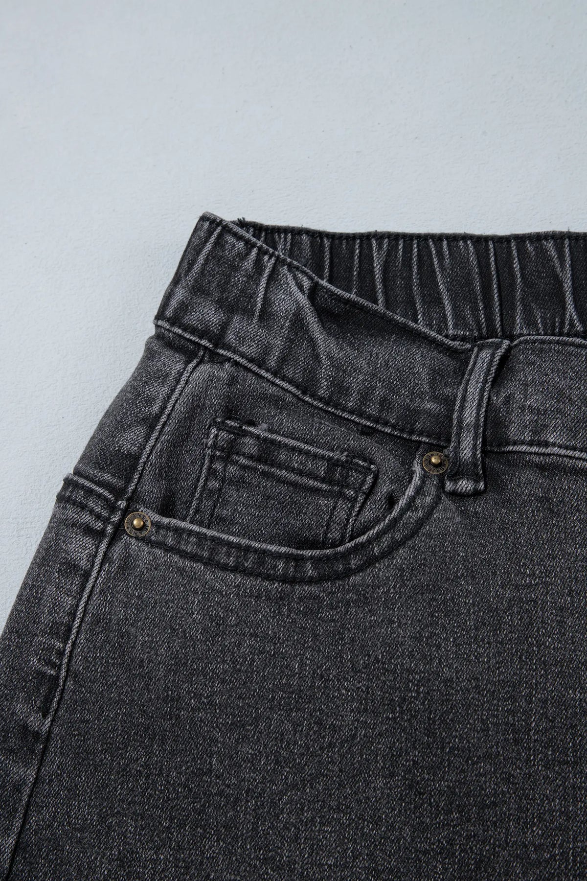 Decorative Seam Patchwork Detail Solid Colour Jeans
