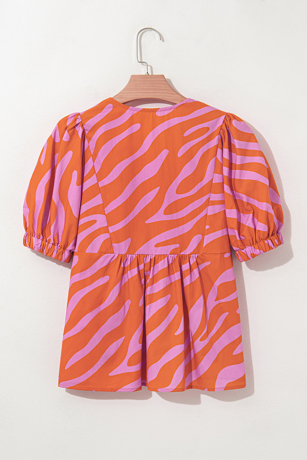 Orange Zebra Stripe Print Ruched Cuff Half Sleeve V Neck Blouse eAura