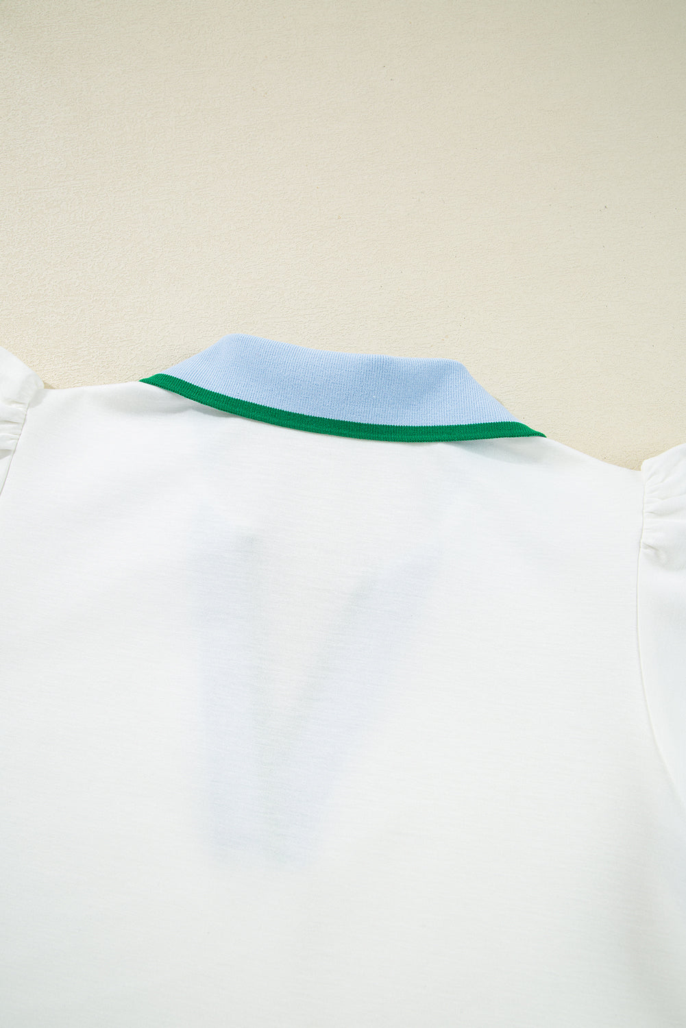 Contrast Ruffled Sleeve Collared V-Neck Blouse eAura