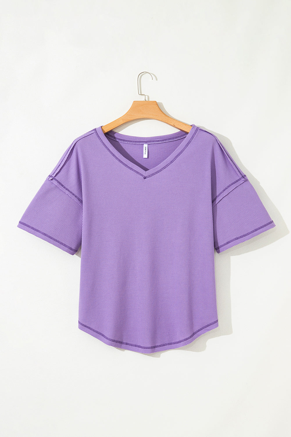 Exposed Seam Half Sleeve Knitted V-Neck Textured Top eAura