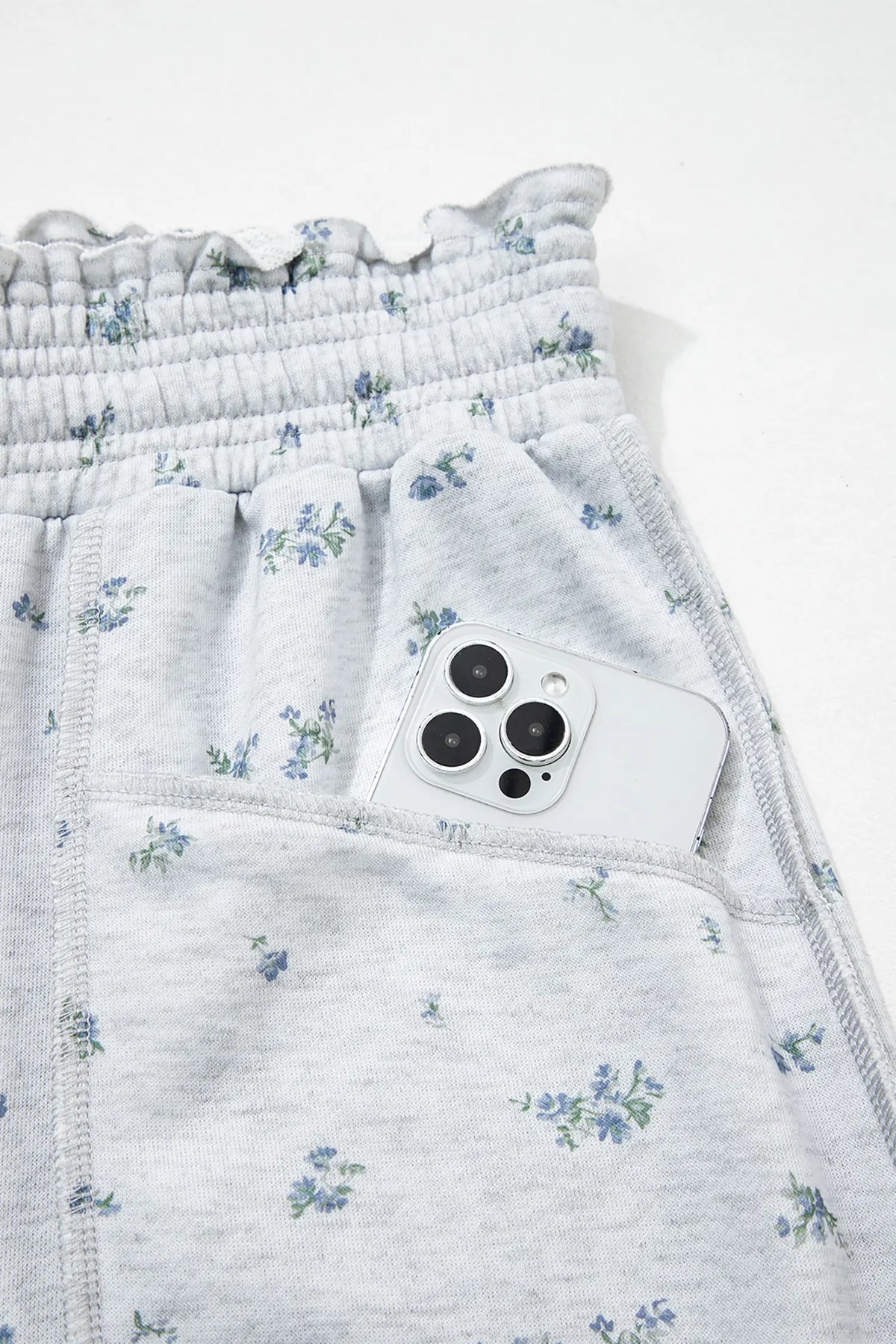 Floral Print Elastic Waist Regular Fit Pants – Grey