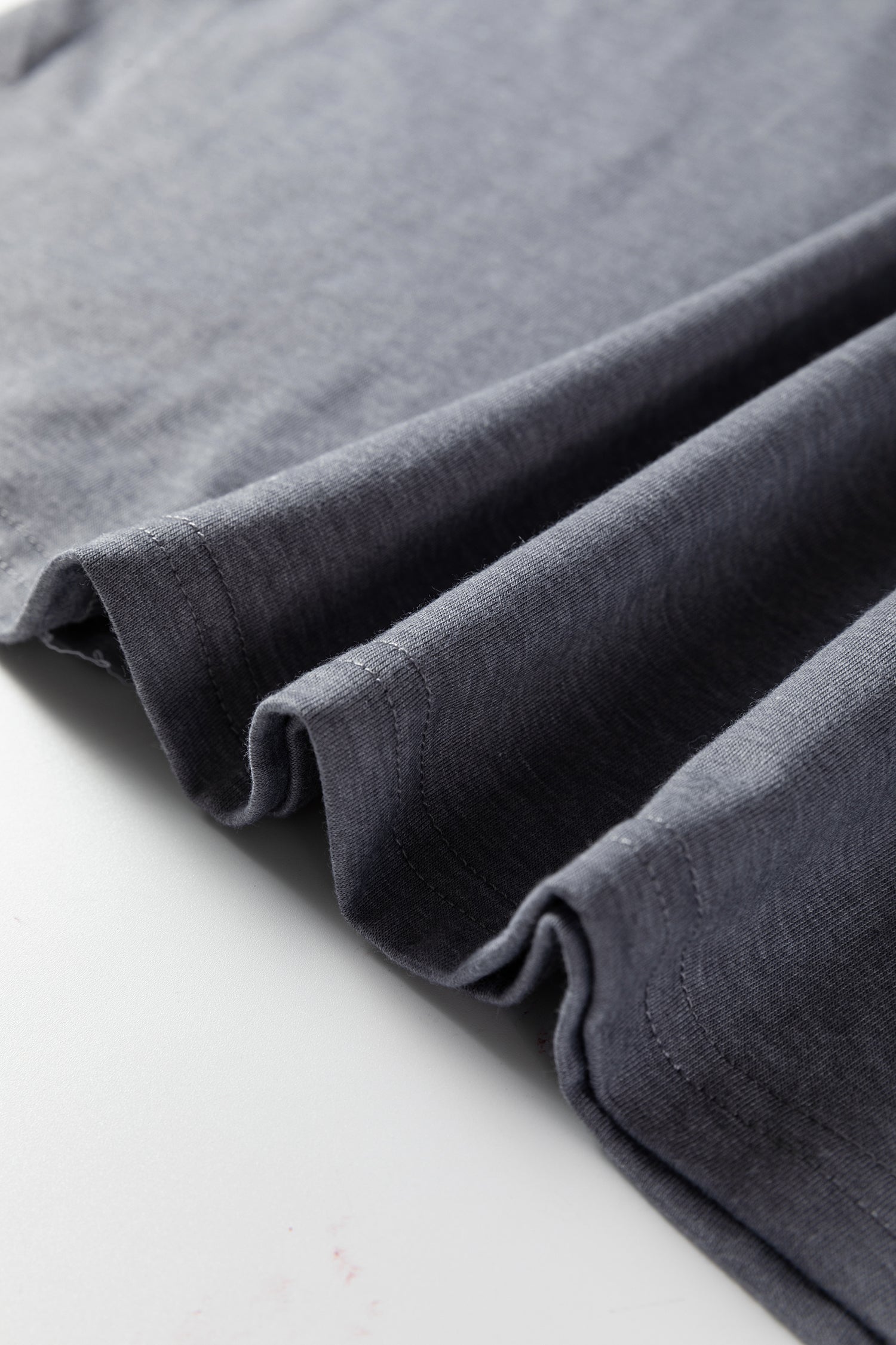 Grey Flag Pattern Sunflower Graphic Crew Neck Tee - eAura