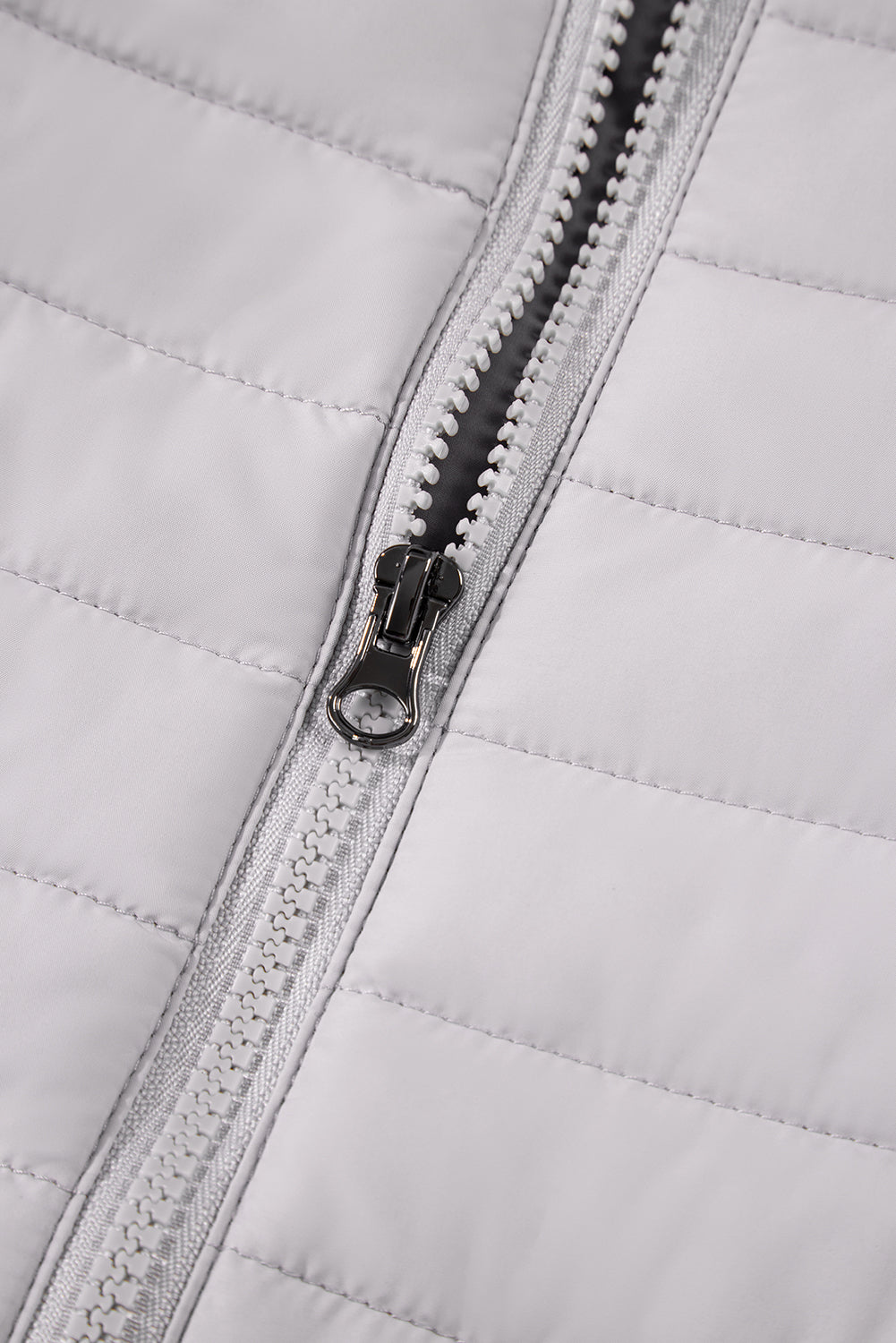 Silvery Solid Colour Quilted Zip-up Puffer Jacket Beagle Boutique Fashion Outlet