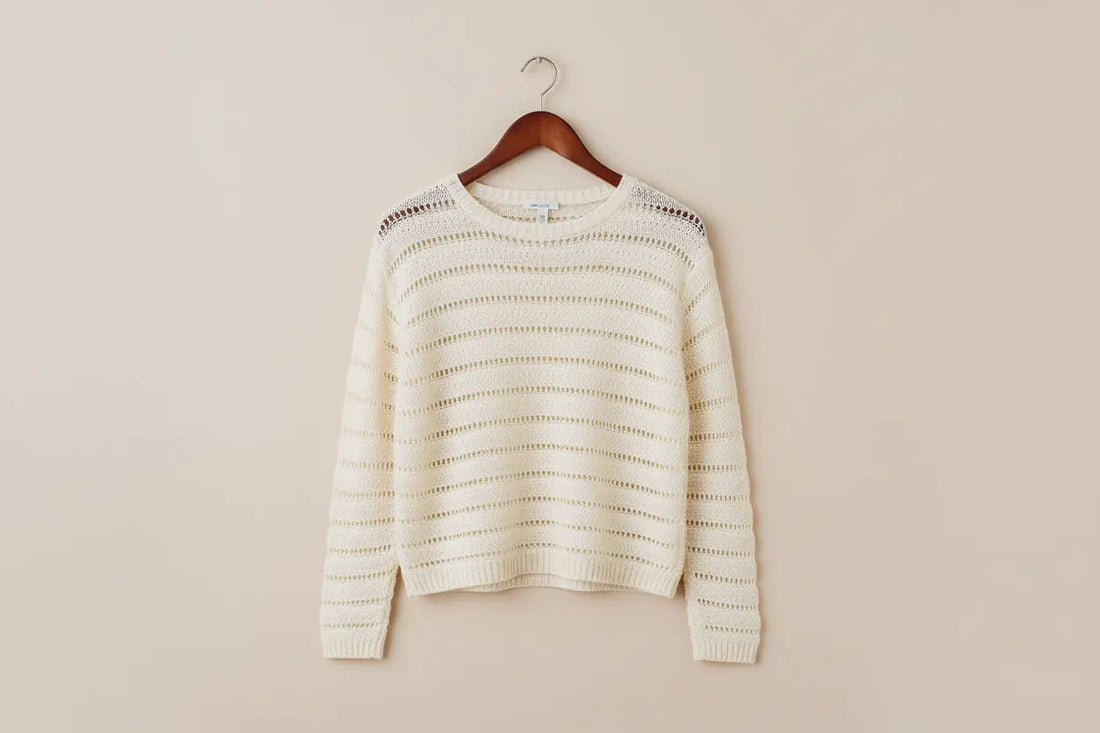Hollow Out Knit Round Neck Sweater - Sweaters & Cardigans/Sweaters