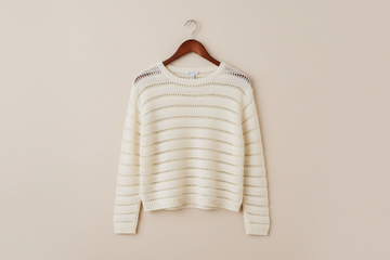 Hollow Out Knit Round Neck Sweater - Sweaters & Cardigans/Sweaters
