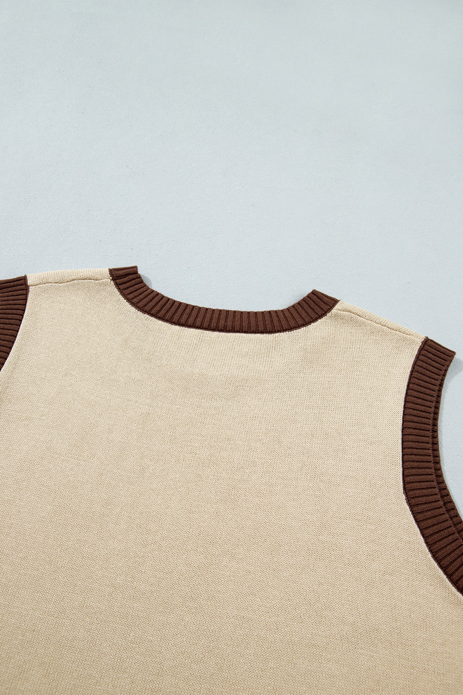 Western Print Colorblock Sleeveless Knit Vest Regular Length – Khaki