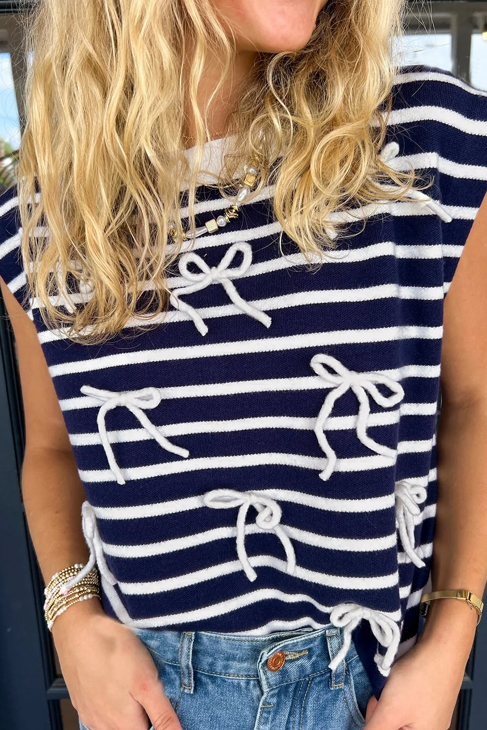 Blue Stripe Knitted Bow Decor Sweater Vest eAura