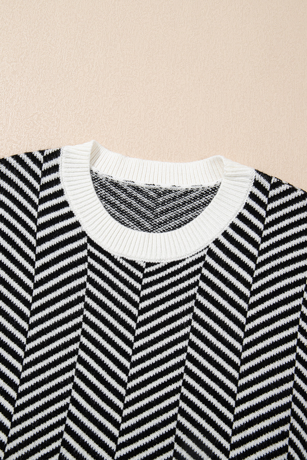 Black Contrast Edge Crew Neck Drop Shoulder Sweater eAura