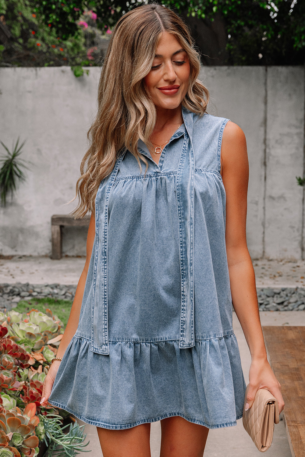 Bowknot Neck Sleeveless Ruffled Chambray Dress eAura