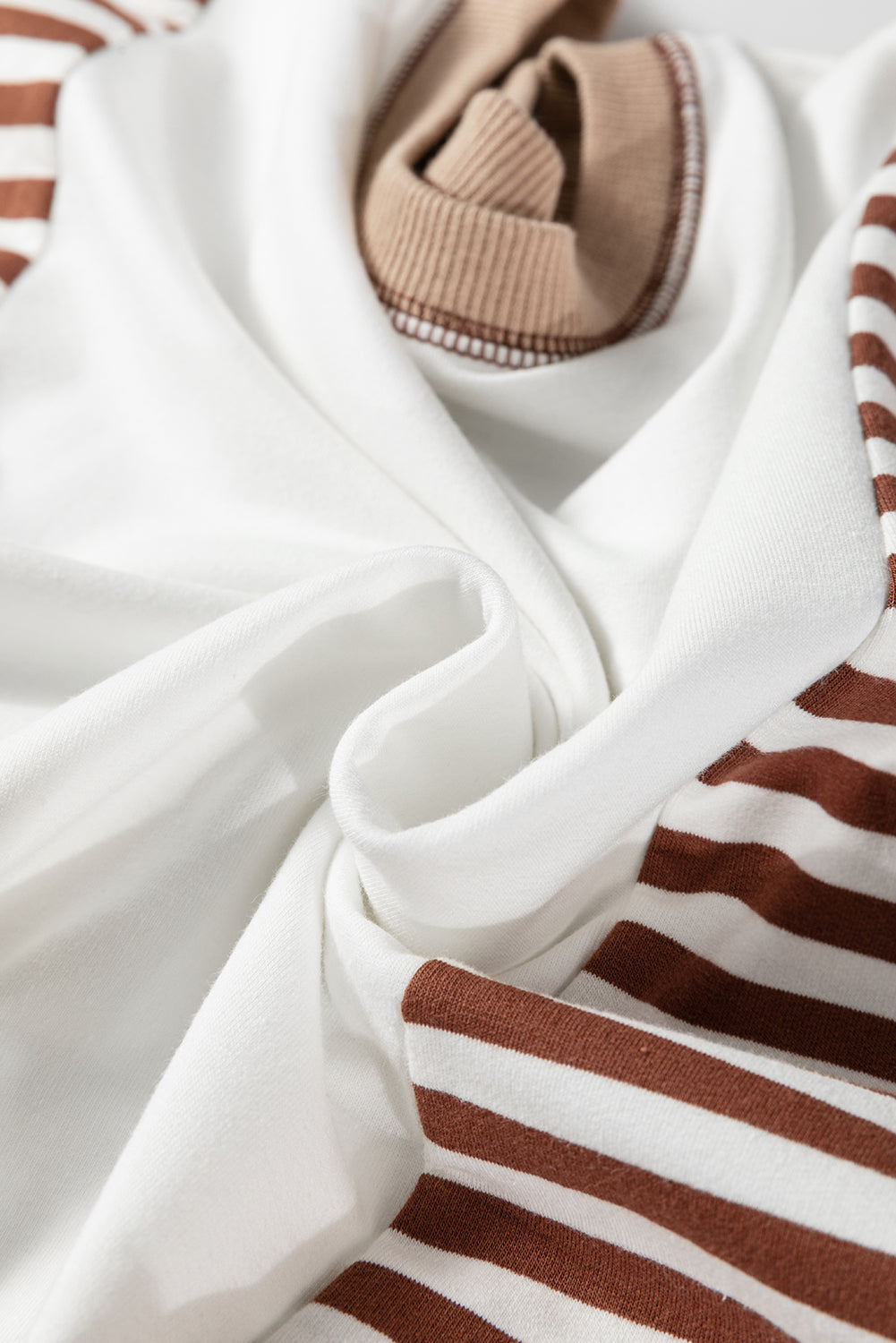 Striped Contrast Stitching Oversized Sweatshirt - eAura