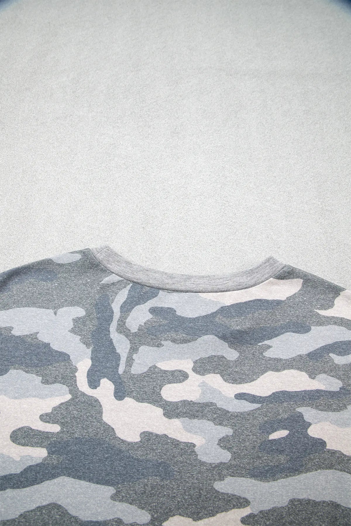 Camouflage Long Sleeve Round Neck Shift Pullover Top – Multicolour