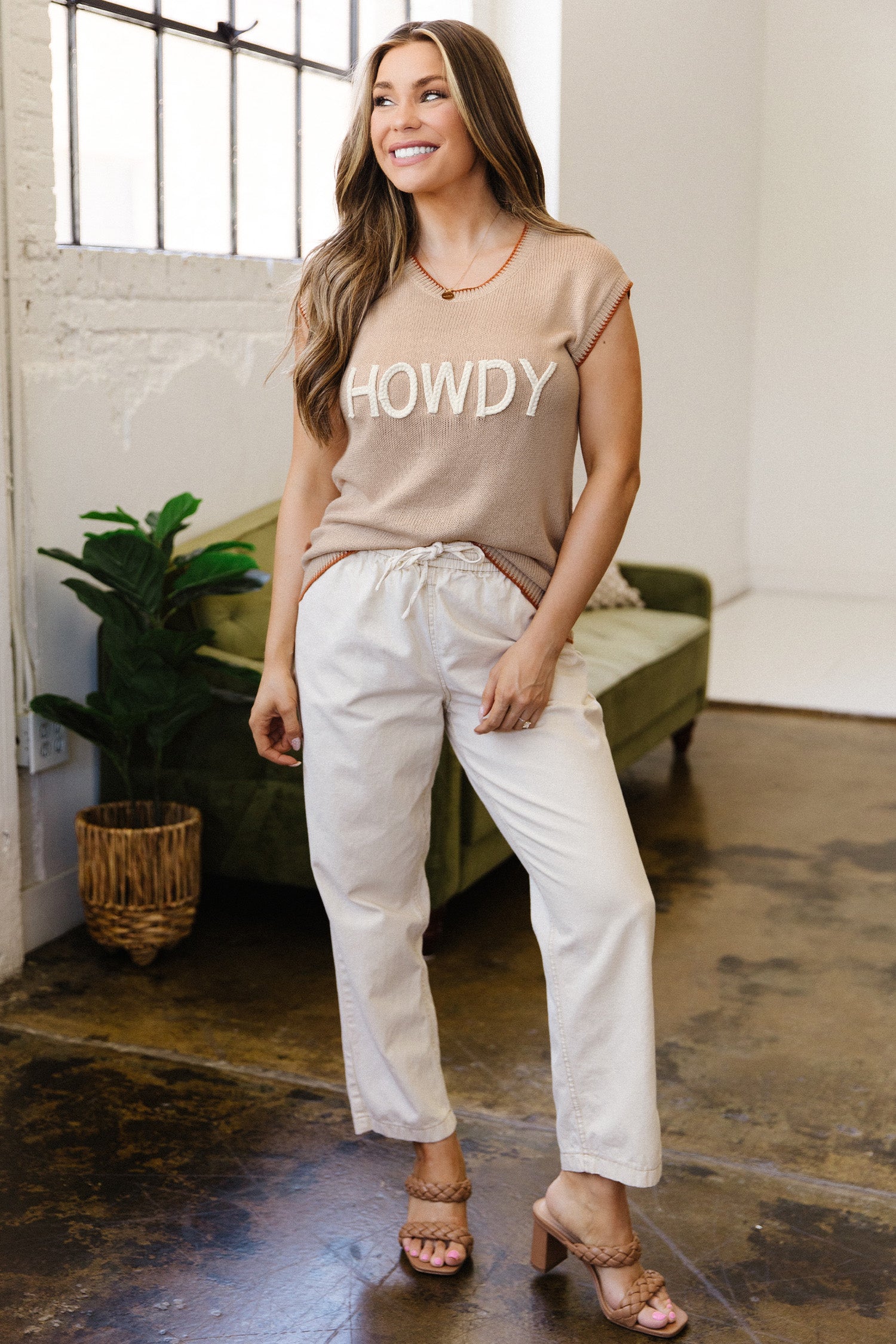 HOWDY Contrast Trim Short Sleeve Western Knit Sweater