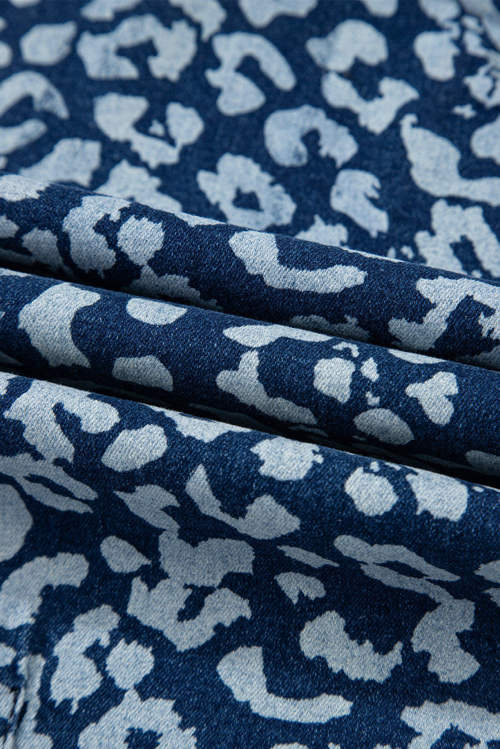 Leopard Printed Drawstring Elastic Waistband Pocketed Wide Leg Jeans - eAura