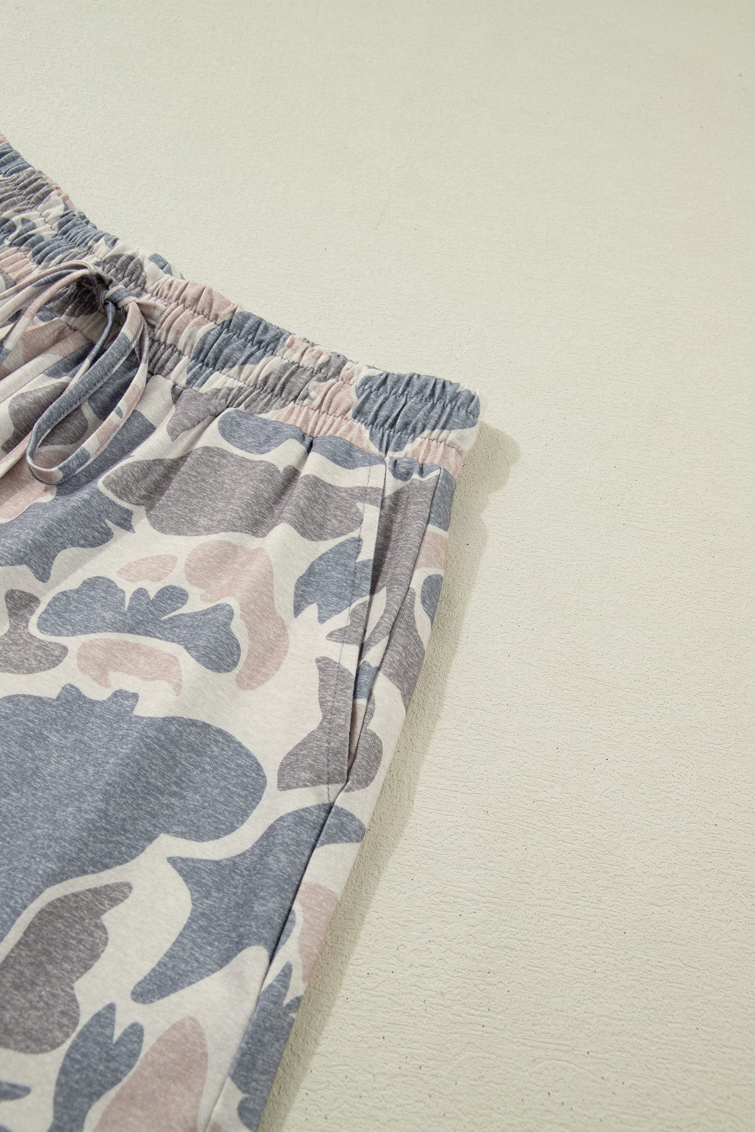 Camouflage Loose Tee Drawstring Shorts 2pcs Outfit – Multicolour