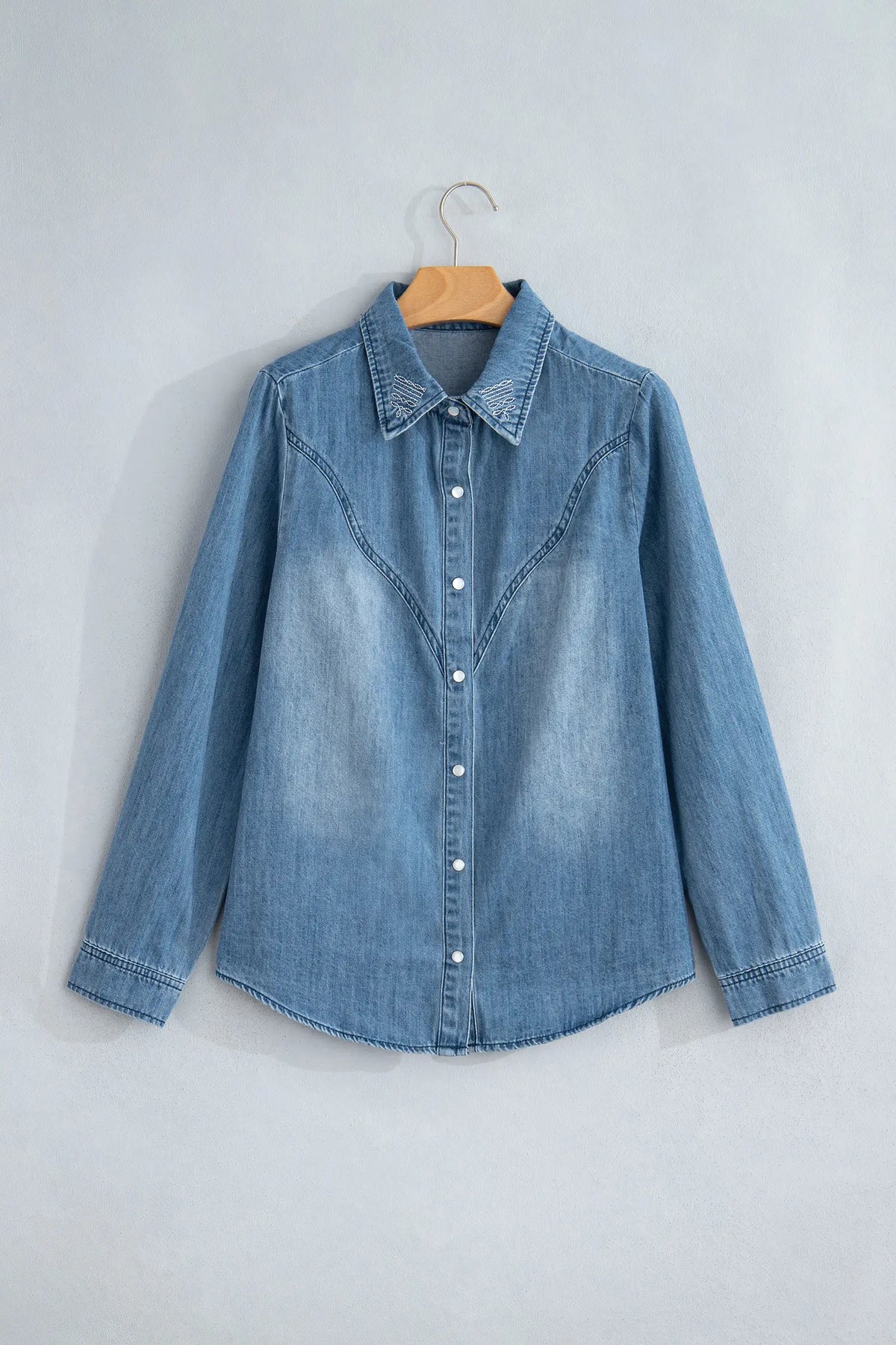 Embroidered Western Detail Long Sleeve Collar Shirt – Blue