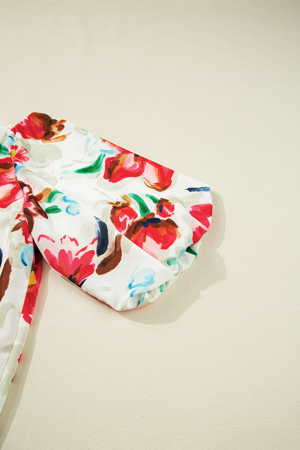 White Floral Print Puffy Half Sleeve Blouse eAura