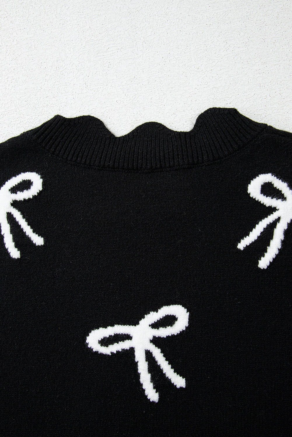 Black Bow Print Side Ties Scalloped Hem Sweater eAura
