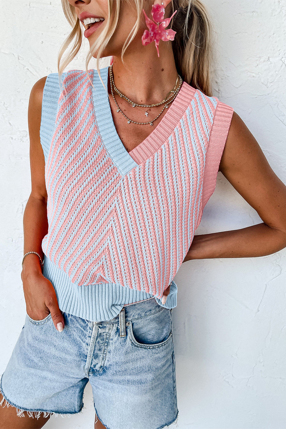 Contrast Chevron Knit V Neck Sweater Vest eAura